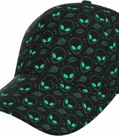 Casquette noire avec motifs d'aliens et planètes luminescents, idéale pour les fans de science-fiction et d'astronomie. Accessoire tendance et original pour un style décalé.