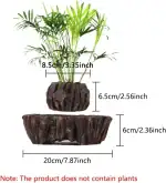 Balcon ou décoration intérieure avec plante artificielle.