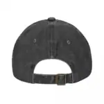 Casquette en denim gris vintage avec boucle réglable à l'arrière, style décontracté et tendance. Parfaite pour un look casual tout en étant confortable.