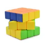 Cube de Rubik coloré, jouet de puzzle scientifique et décoration pour bureau ou salon.